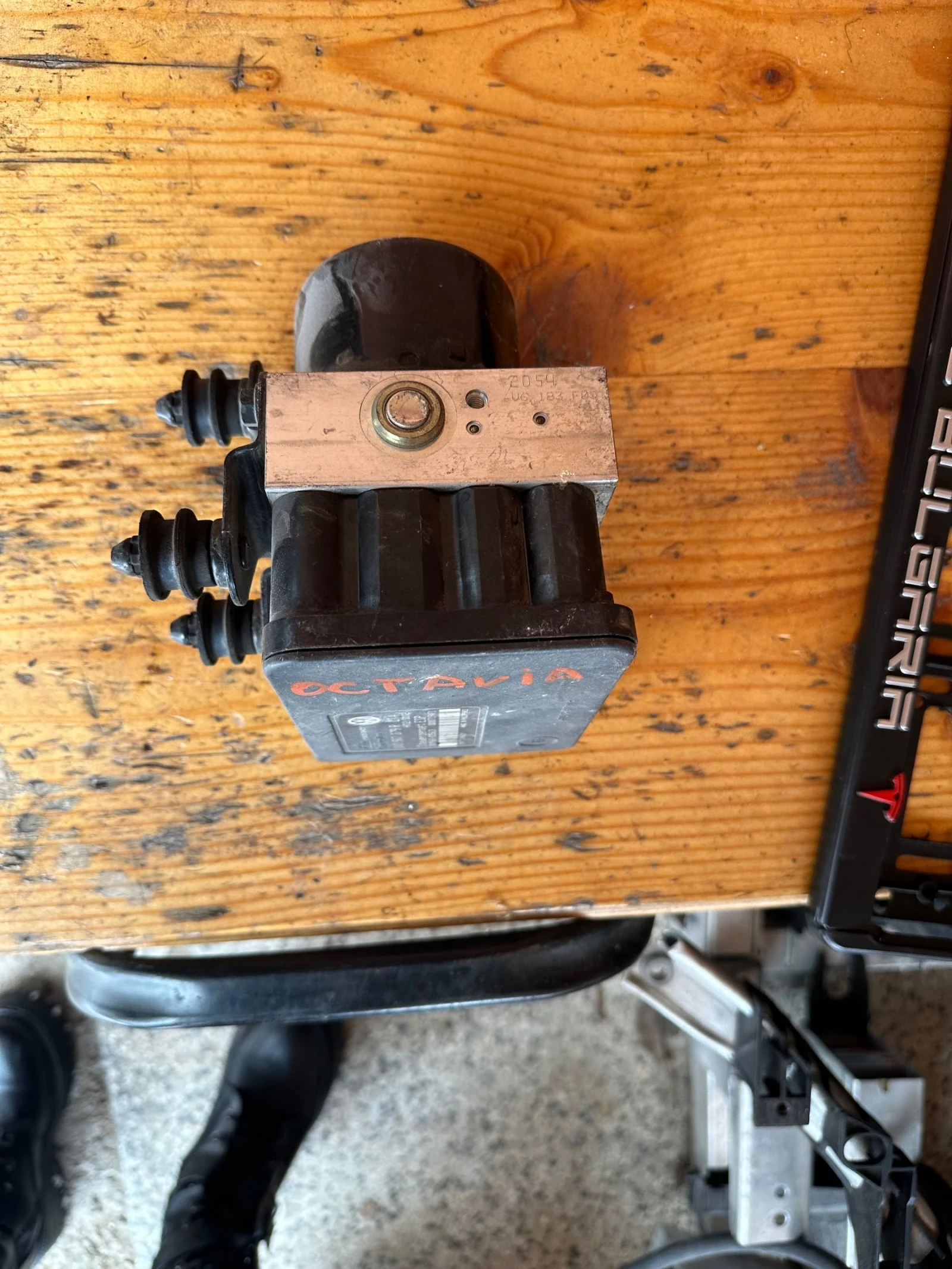 ABS  SKODA OCTAVIA II 2004-2013.     1K0907379R | Mobile.bg   2