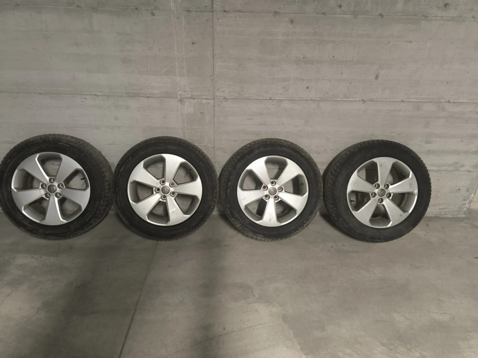 ���� � ������ 215/60R17 �� Opel Mokka | Mobile.bg � ����������� 1