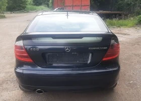 Mercedes-Benz C 200, снимка 5