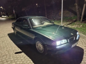 BMW 728 Газ.инж* Двоенстъклопакет* Подгрев* Шибедах* Паркт, снимка 13
