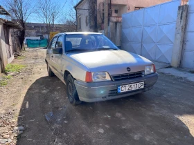 Opel Kadett 1.6 , снимка 2