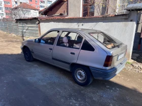 Opel Kadett 1.6 , снимка 3