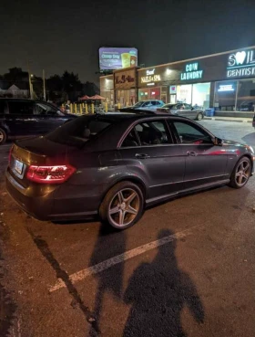 Mercedes-Benz E 500 AMG* PACK* ПОДГРЕВ* ОБДУХВАНЕ* МАСАЖ* КАМЕРА* КЕЙЛ - 18400 лв. - 27608067 2