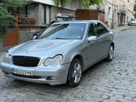     Mercedes-Benz C 200