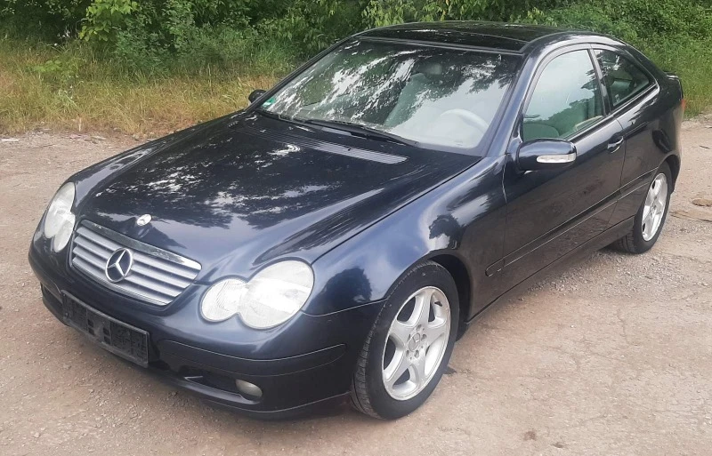 Mercedes-Benz C 200, снимка 8 - Автомобили и джипове - 47583743