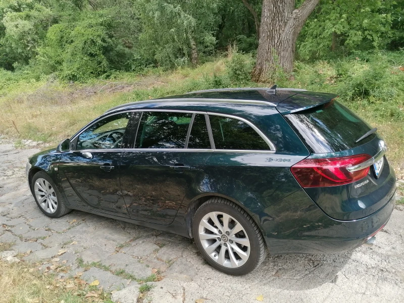 Opel Insignia, снимка 3 - Автомобили и джипове - 47445016