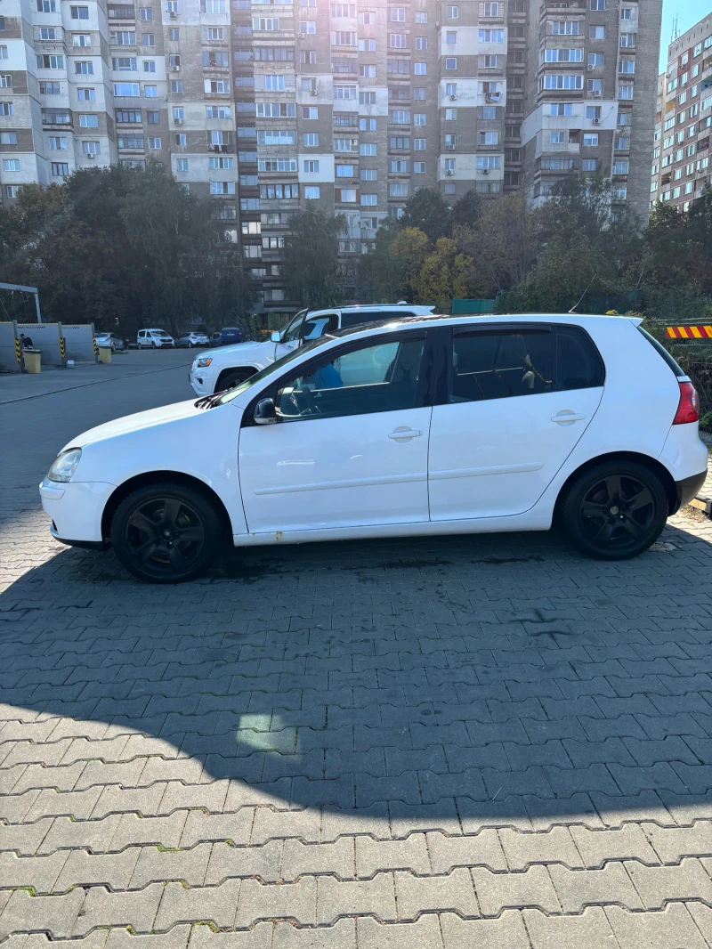 VW Golf, снимка 3 - Автомобили и джипове - 47557678