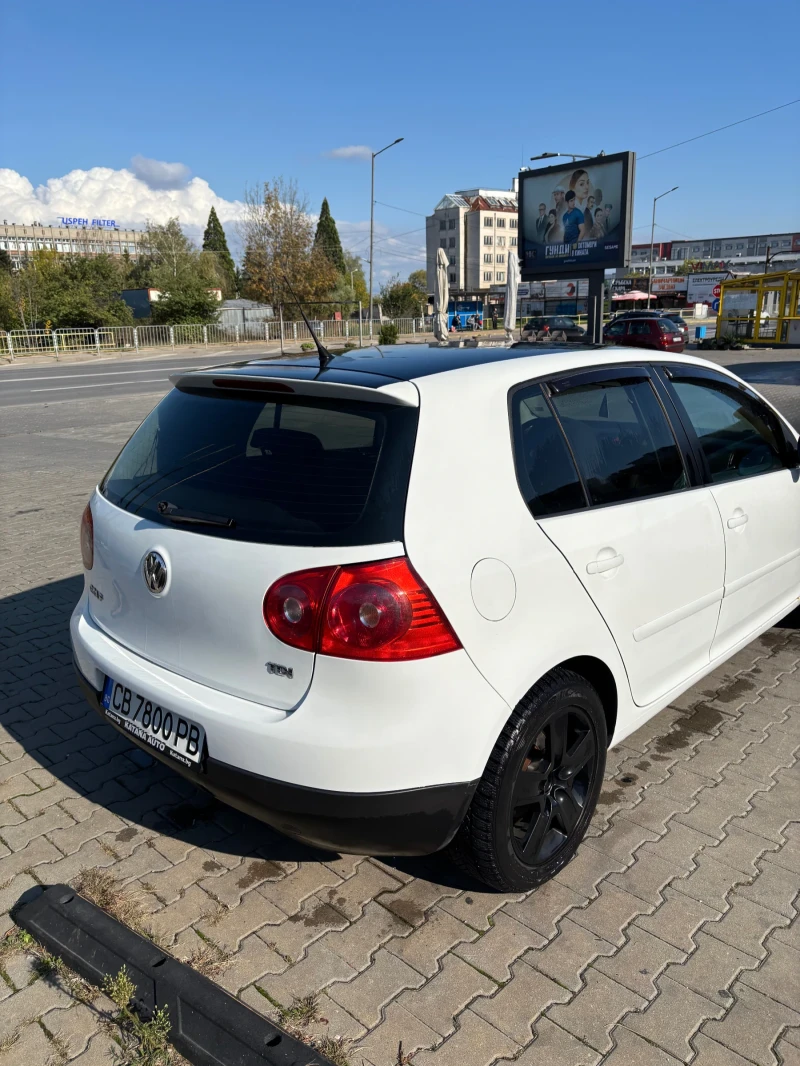 VW Golf, снимка 6 - Автомобили и джипове - 47557678