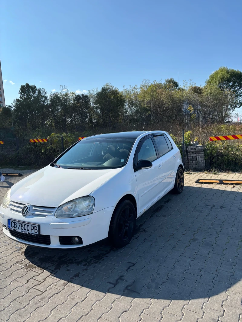 VW Golf, снимка 2 - Автомобили и джипове - 47557678