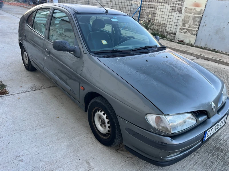 Renault Megane, снимка 7 - Автомобили и джипове - 48044446