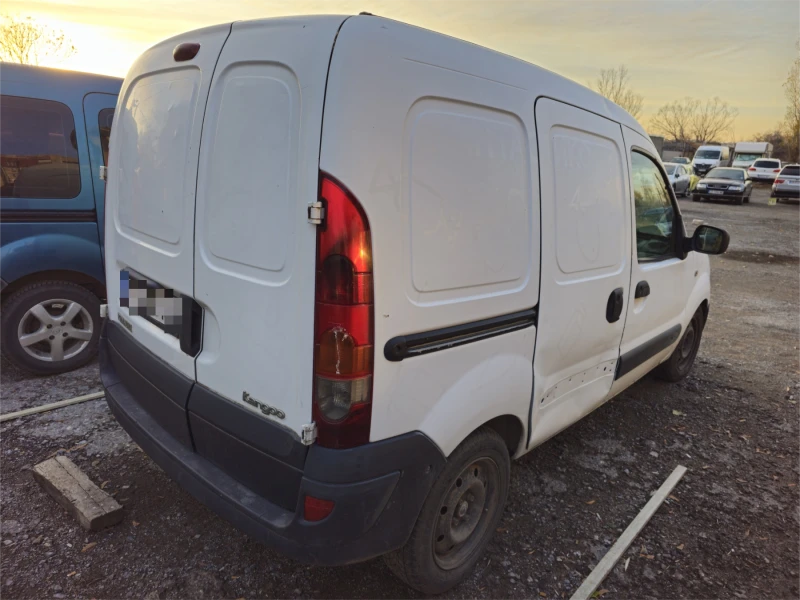 Renault Kangoo, снимка 4 - Автомобили и джипове - 48130658