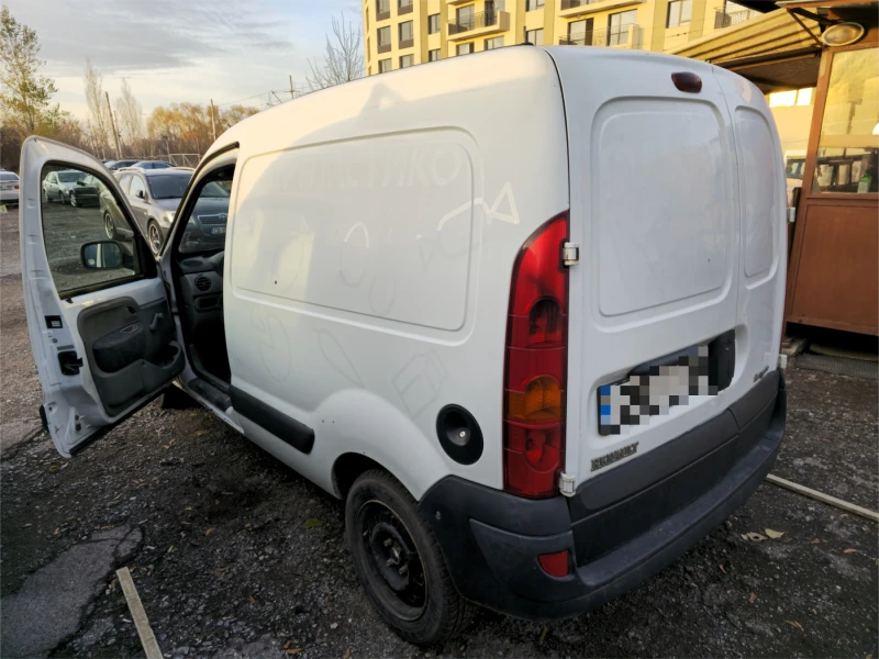 Renault Kangoo, снимка 3 - Автомобили и джипове - 48130658