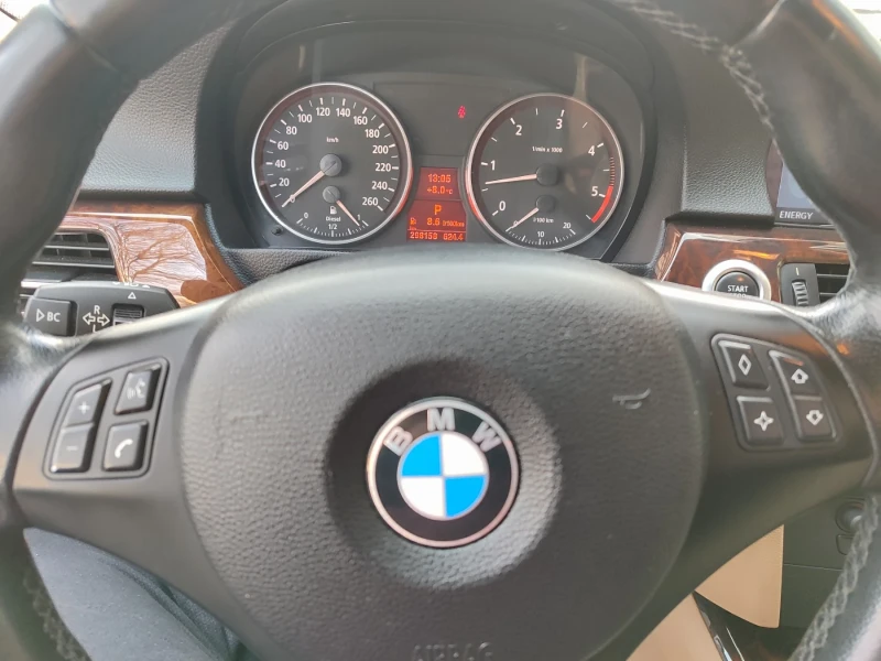 BMW 330 XD, снимка 13 - Автомобили и джипове - 48649070