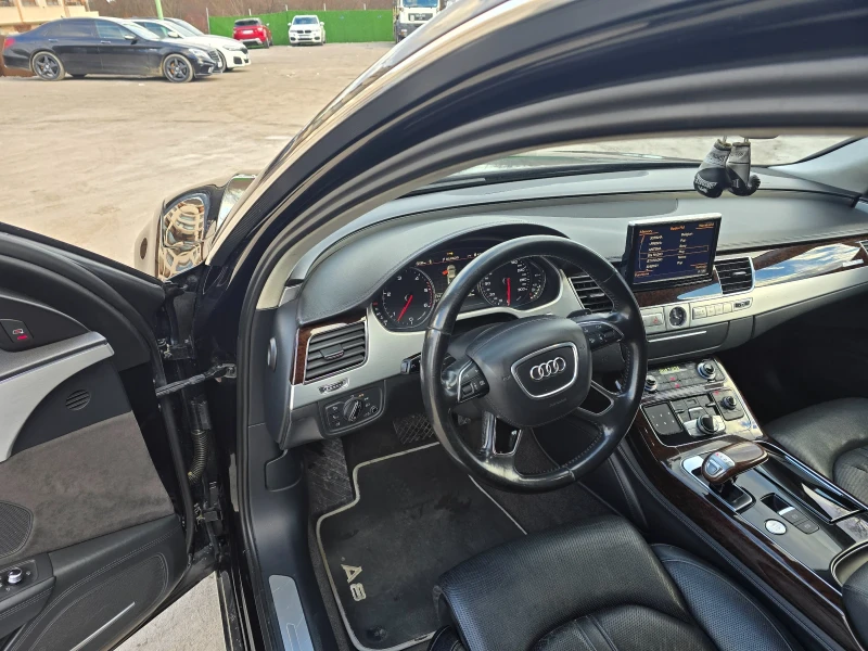 Audi A8 FULLED 4.2TDI Сменени вериги., снимка 9 - Автомобили и джипове - 48682935