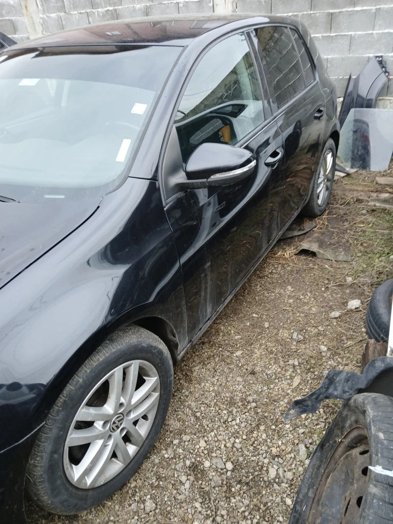 VW Golf 1.4tce, снимка 7 - Автомобили и джипове - 48969171