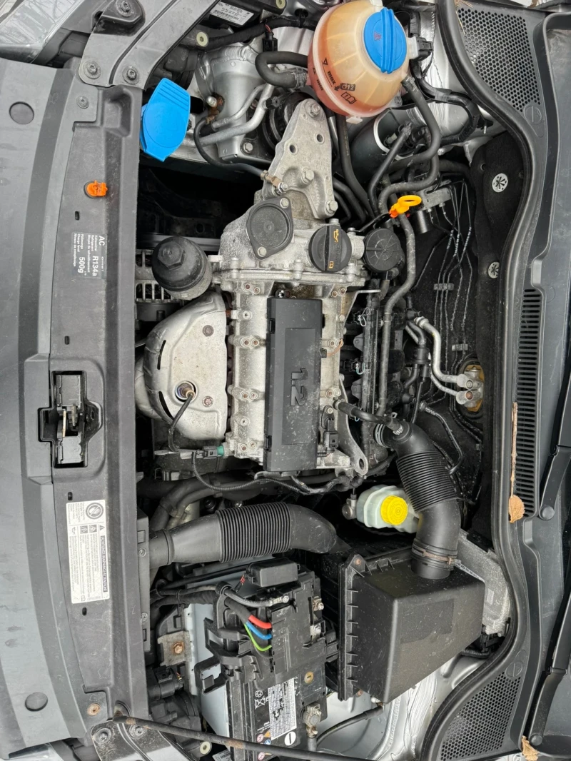 VW Polo, снимка 12 - Автомобили и джипове - 53130541