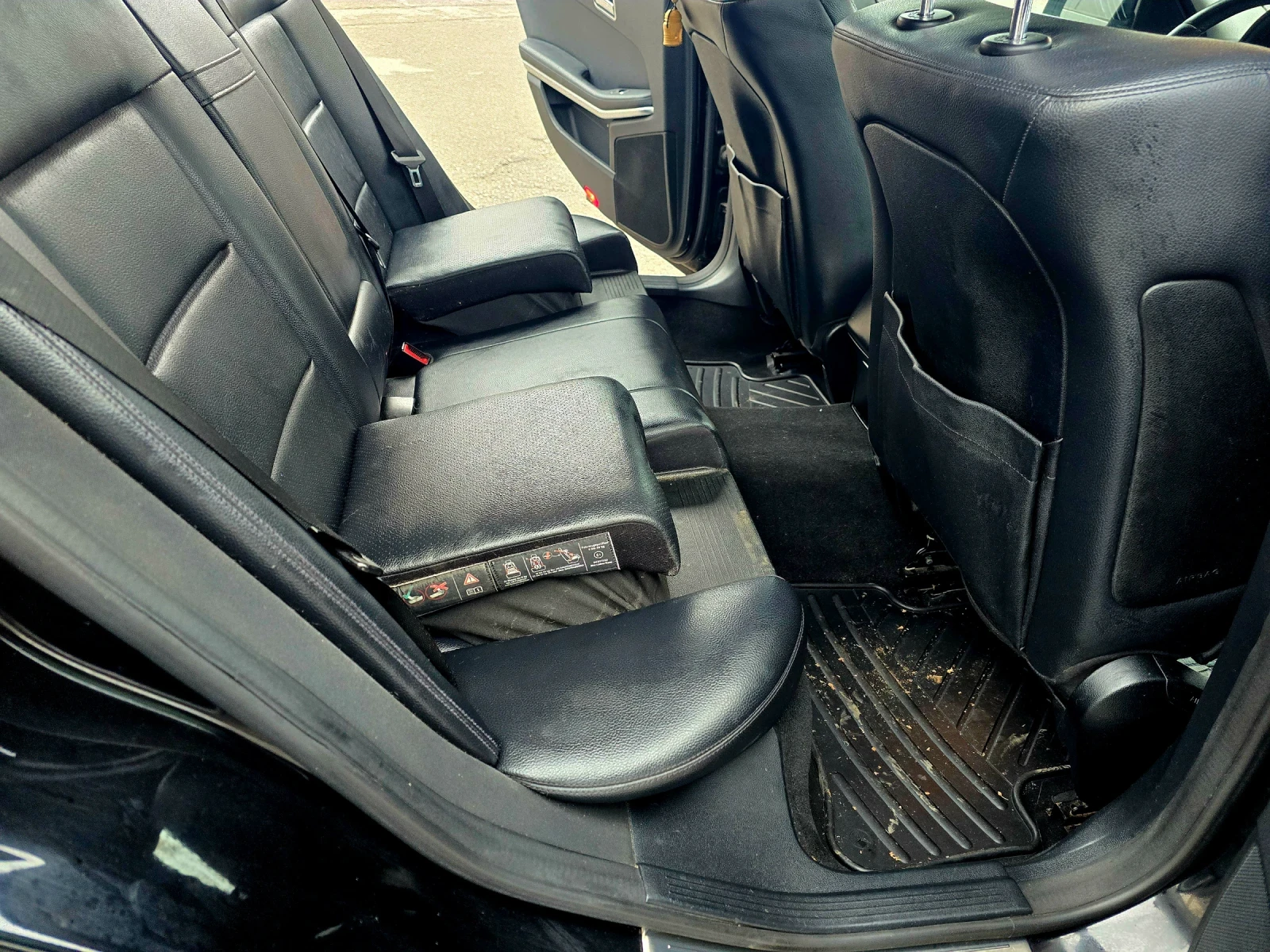 Mercedes-Benz E 200 2.2 | Mobile.bg   14