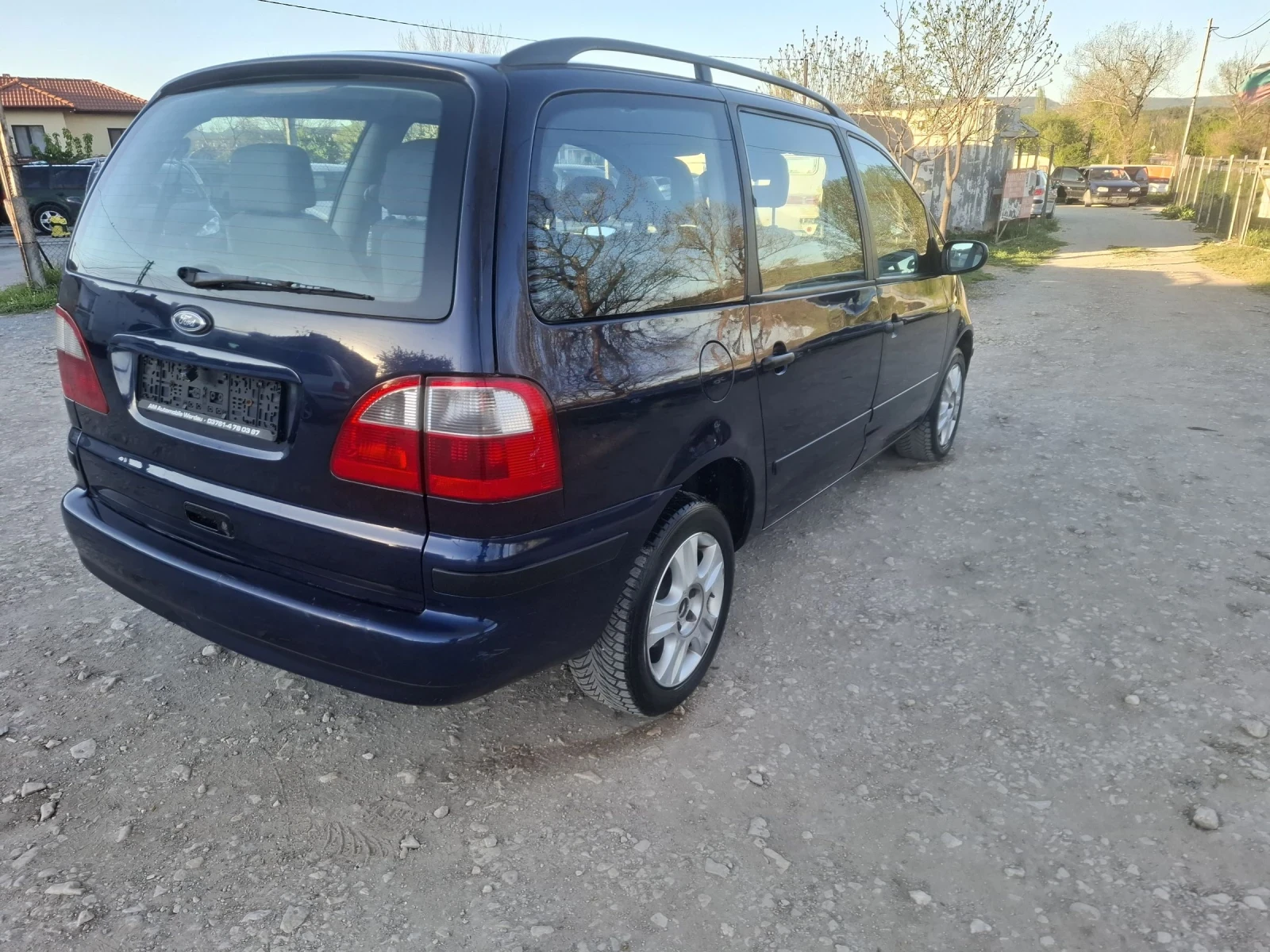 Ford Galaxy 1.9TDI - изображение 4