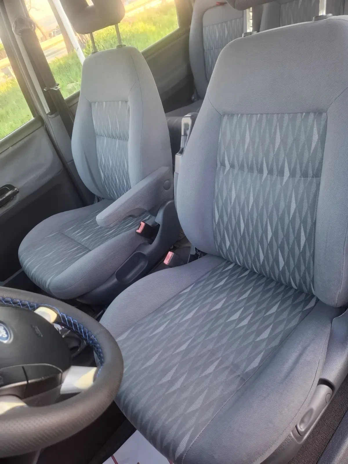 Ford Galaxy 1.9TDI - изображение 10