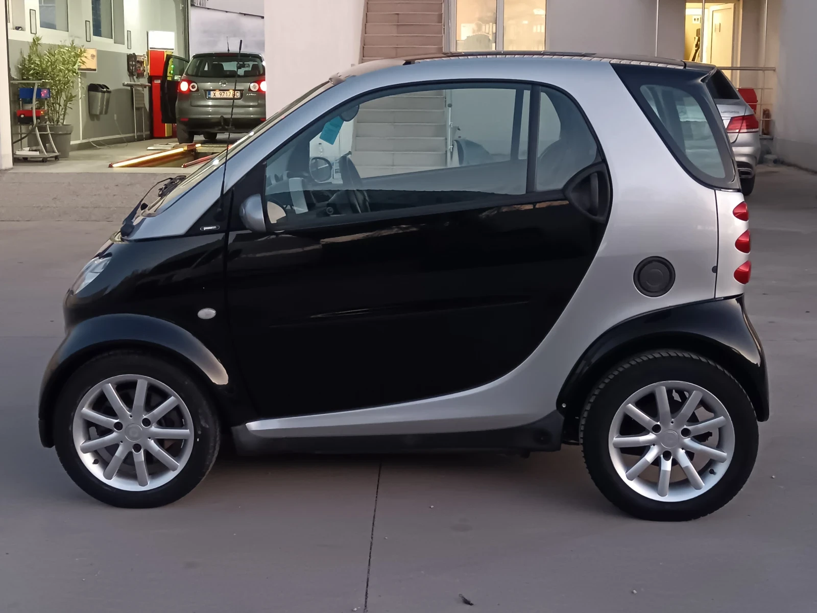 Smart Fortwo 0.7 Бензин/ГАЗ - изображение 5