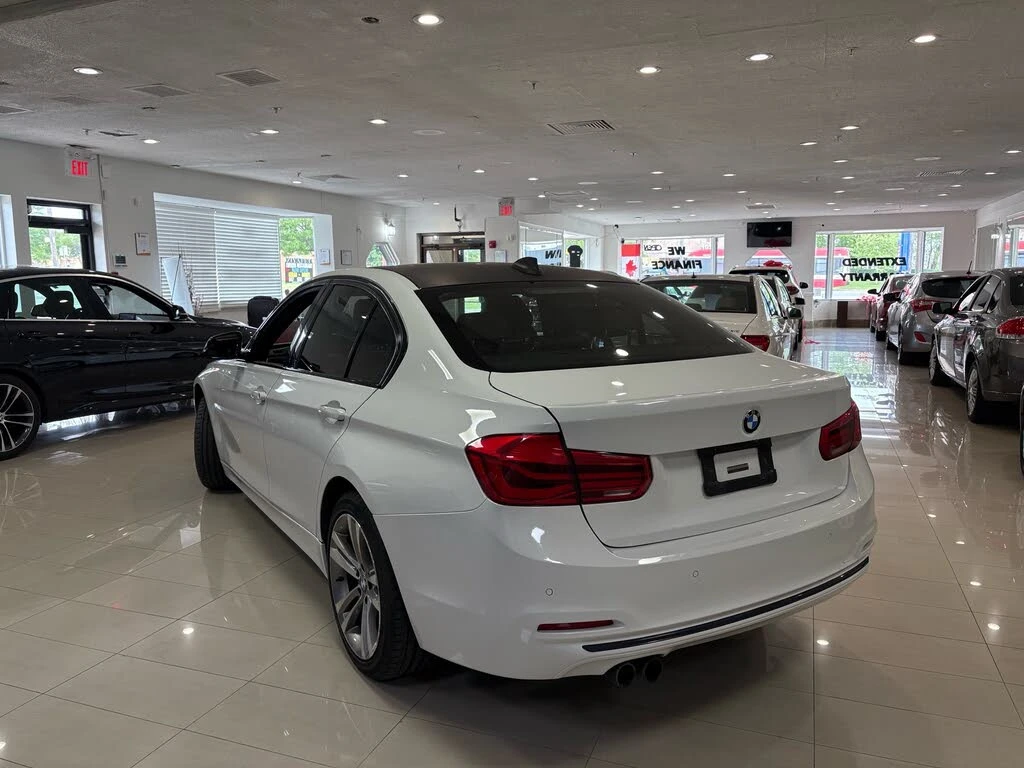 BMW 330 i FaceLift* xDrive* АвтоКредит* (ЦЕНА ДО БГ) - изображение 7
