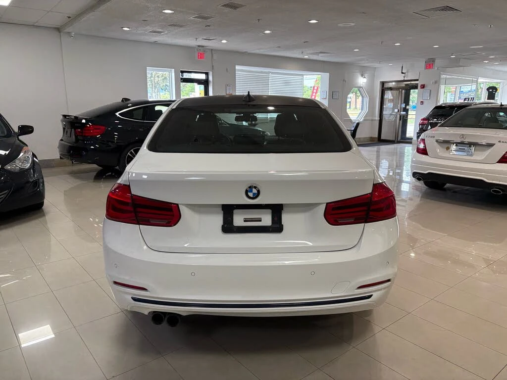 BMW 330 i FaceLift* xDrive* АвтоКредит* (ЦЕНА ДО БГ) - изображение 6