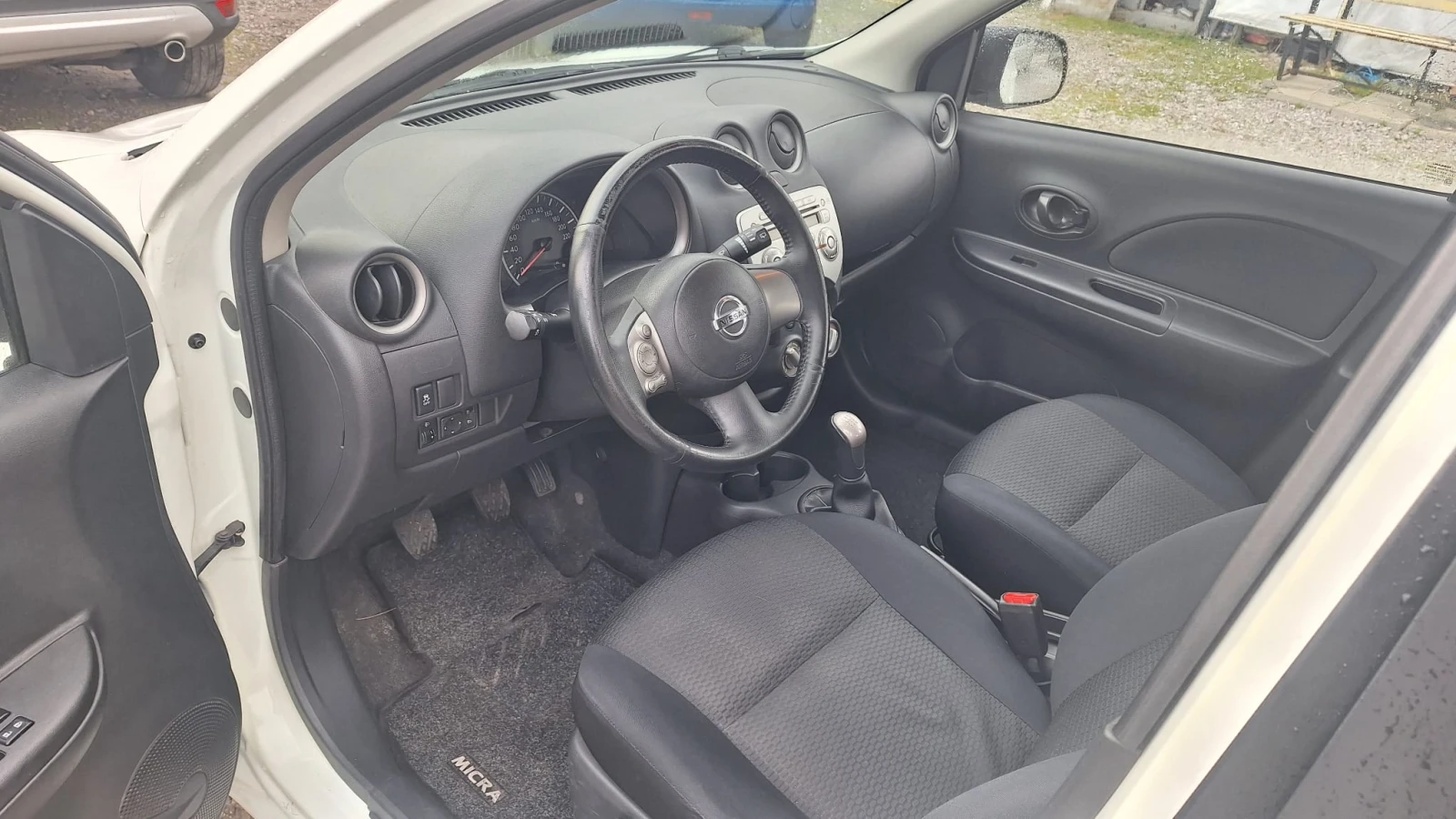 Nissan Micra 1.2i - изображение 8