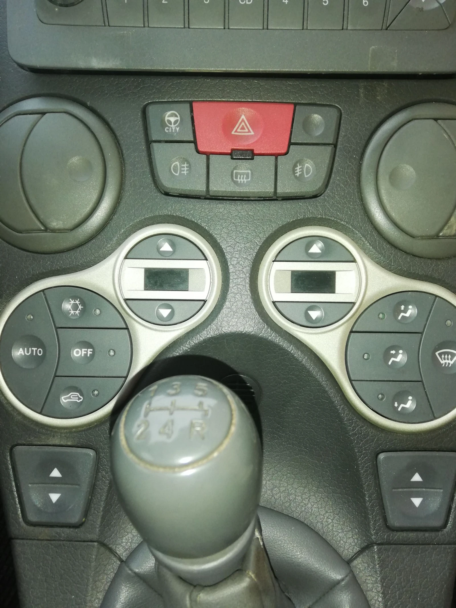 Fiat Panda 4 � 4 ������ 4�4 ��� ���� �/� | Mobile.bg � ����������� 12