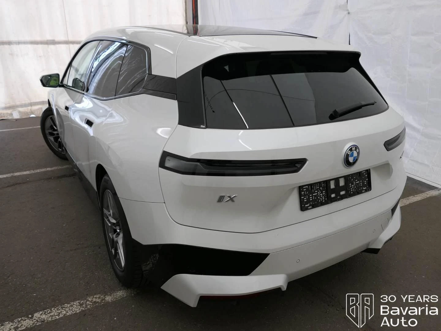 BMW iX 50 xDrive Sport, снимка 2 - Автомобили и джипове - 54000149