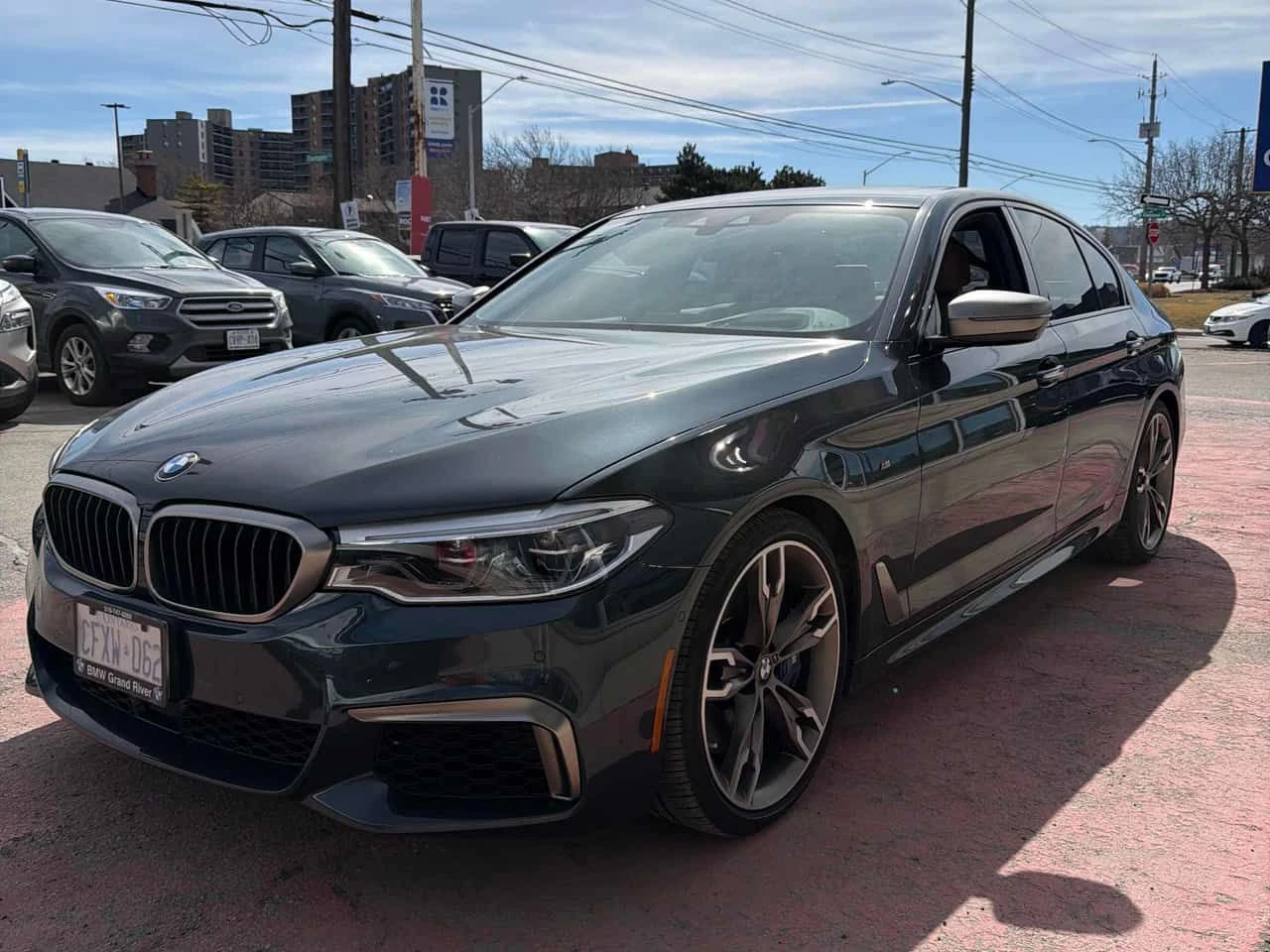 BMW 550  * CARFAX * Дистроник * Хед-ъп * Harman Kardon *  | Auto.bg — изображение 1