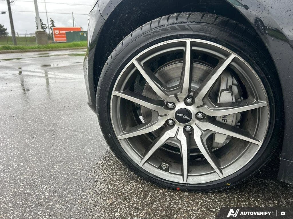 Genesis G70 2.5T Advanced AWD, снимка 11 - Автомобили и джипове - 54604715