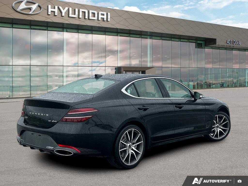 Genesis G70 2.5T Advanced AWD, снимка 9 - Автомобили и джипове - 54604715