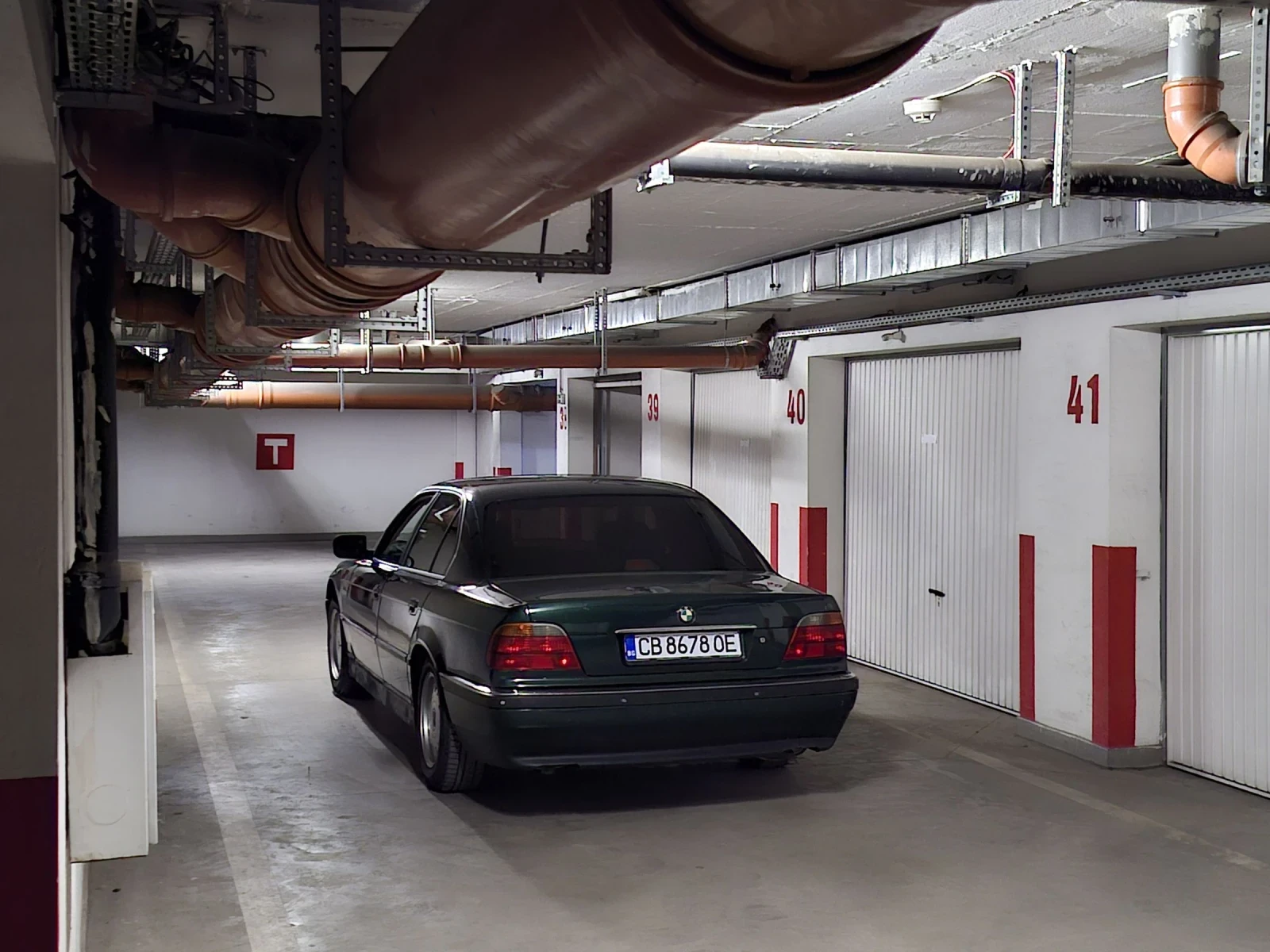 BMW 728 Газ.инж* Двоенстъклопакет* Подгрев* Шибедах* Паркт, снимка 11 - Автомобили и джипове - 55002681