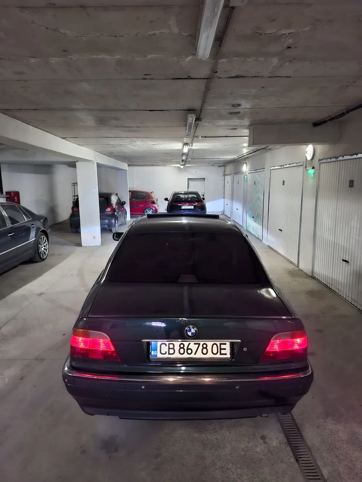 BMW 728 Газ.инж* Двоенстъклопакет* Подгрев* Шибедах* Паркт, снимка 8 - Автомобили и джипове - 55002681
