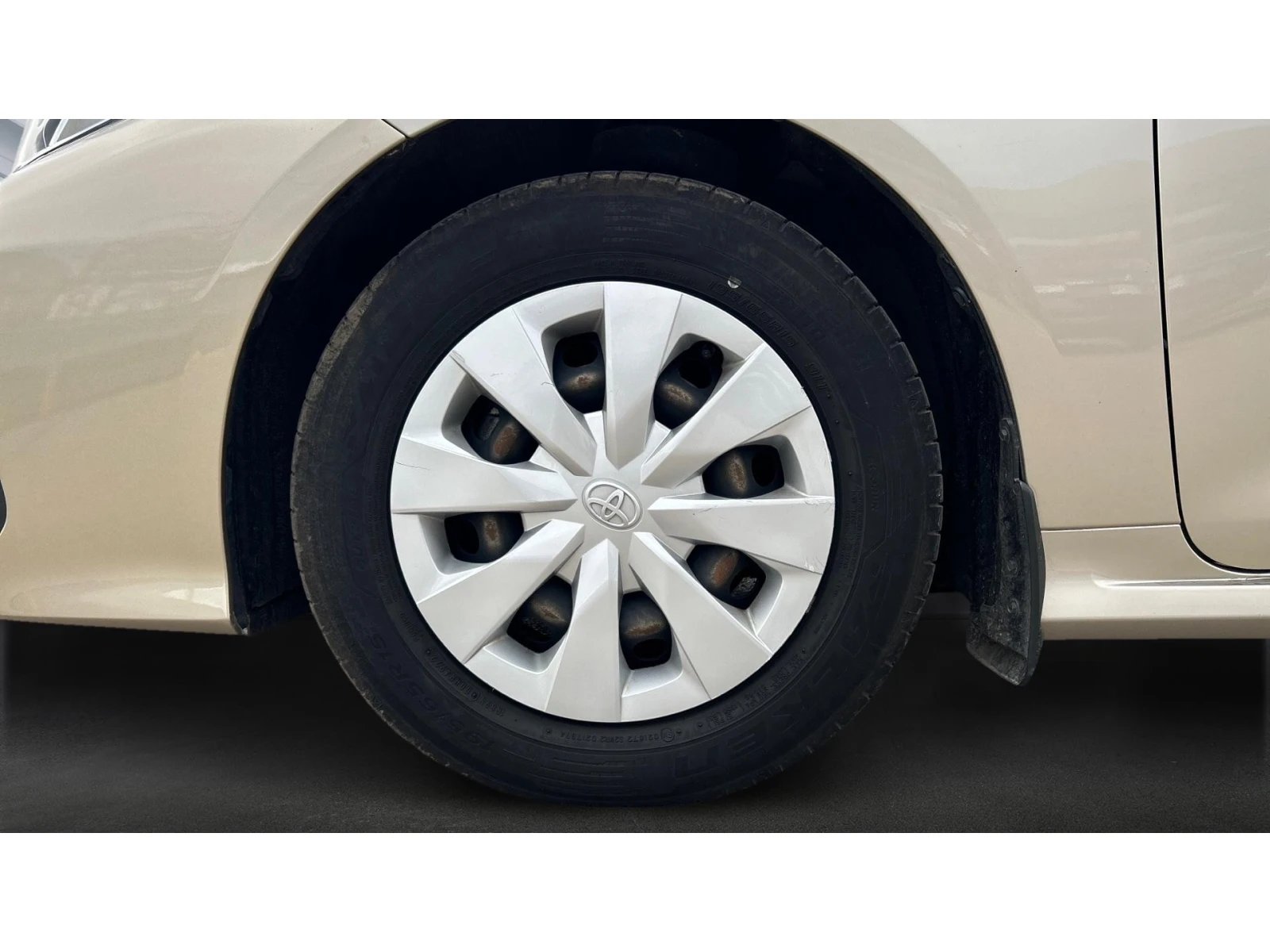 Toyota Corolla 1.5i M/T, Месечна вноска от 227  , снимка 17 - Автомобили и джипове - 55145189