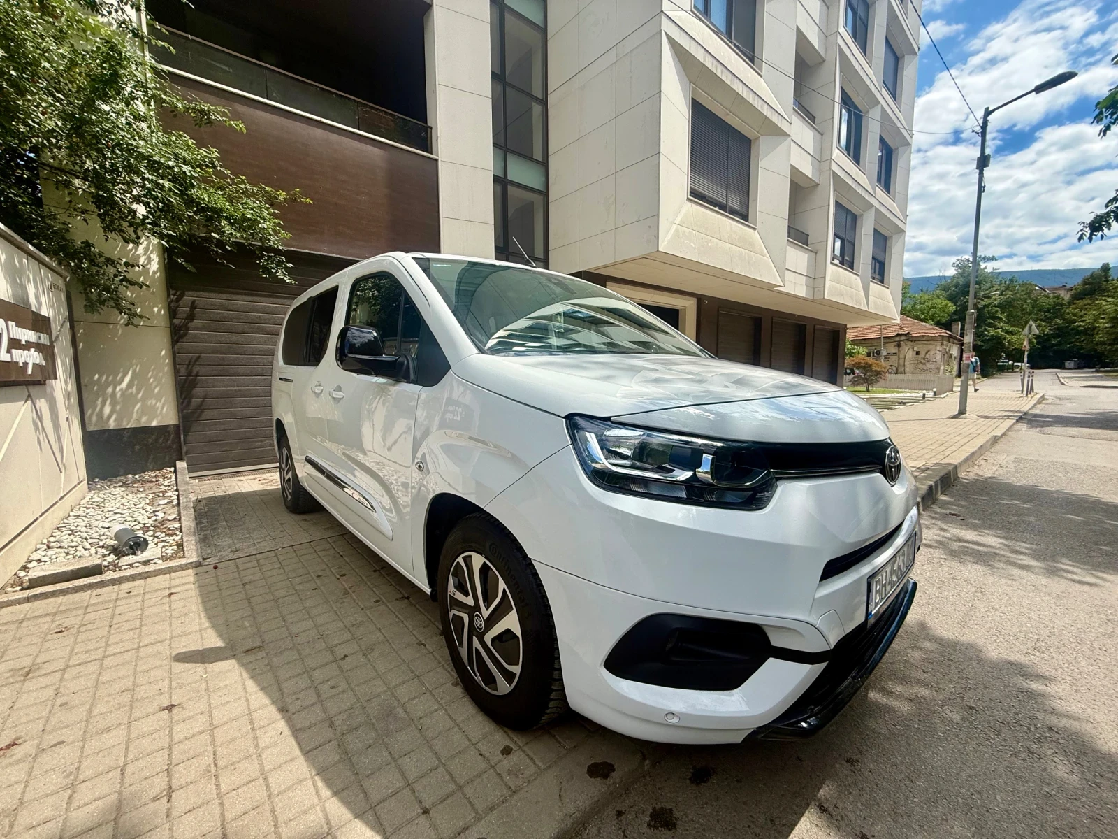 Peugeot Rifter Maxi-2 плъзгащи вр/Автомат/ЧистоНова в Гаранция!, снимка 3 - Автомобили и джипове - 55234780