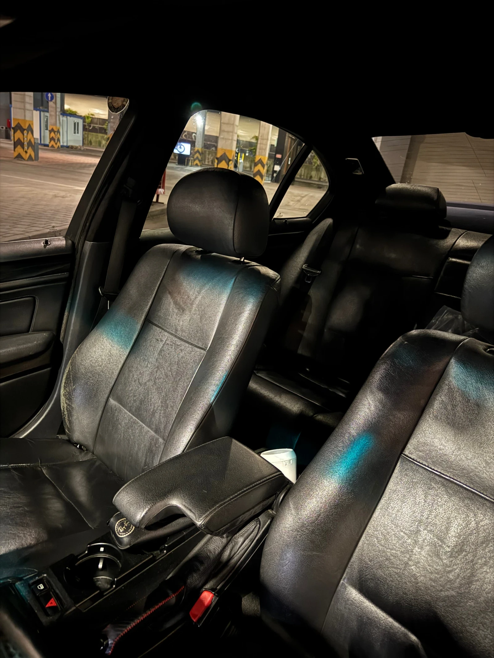 BMW 330, снимка 8 - Автомобили и джипове - 55318403