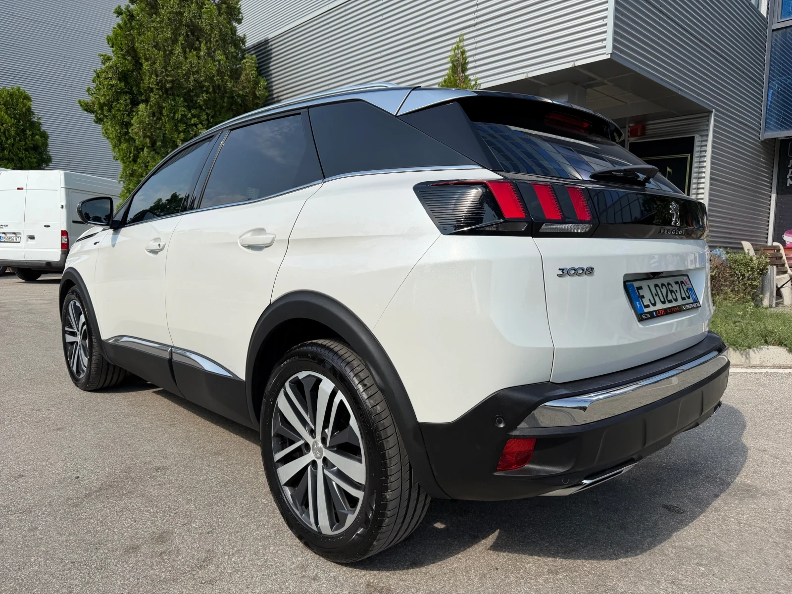 Peugeot 3008 GT Line | 2.0 HDI 180 �.�.| �������| 360 ������ |  | Mobile.bg � ����������� 4
