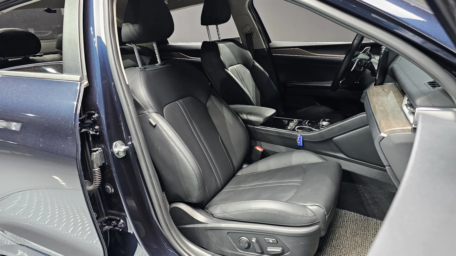 Kia K5 2.0 LPI Noblesse autogeorge.com, снимка 10 - Автомобили и джипове - 55702127
