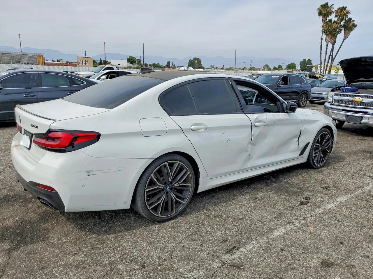 BMW 540 86K KM* M SPORT* RWD* AMBIENT* 360* FULL LED* , снимка 6 - Автомобили и джипове - 56074557