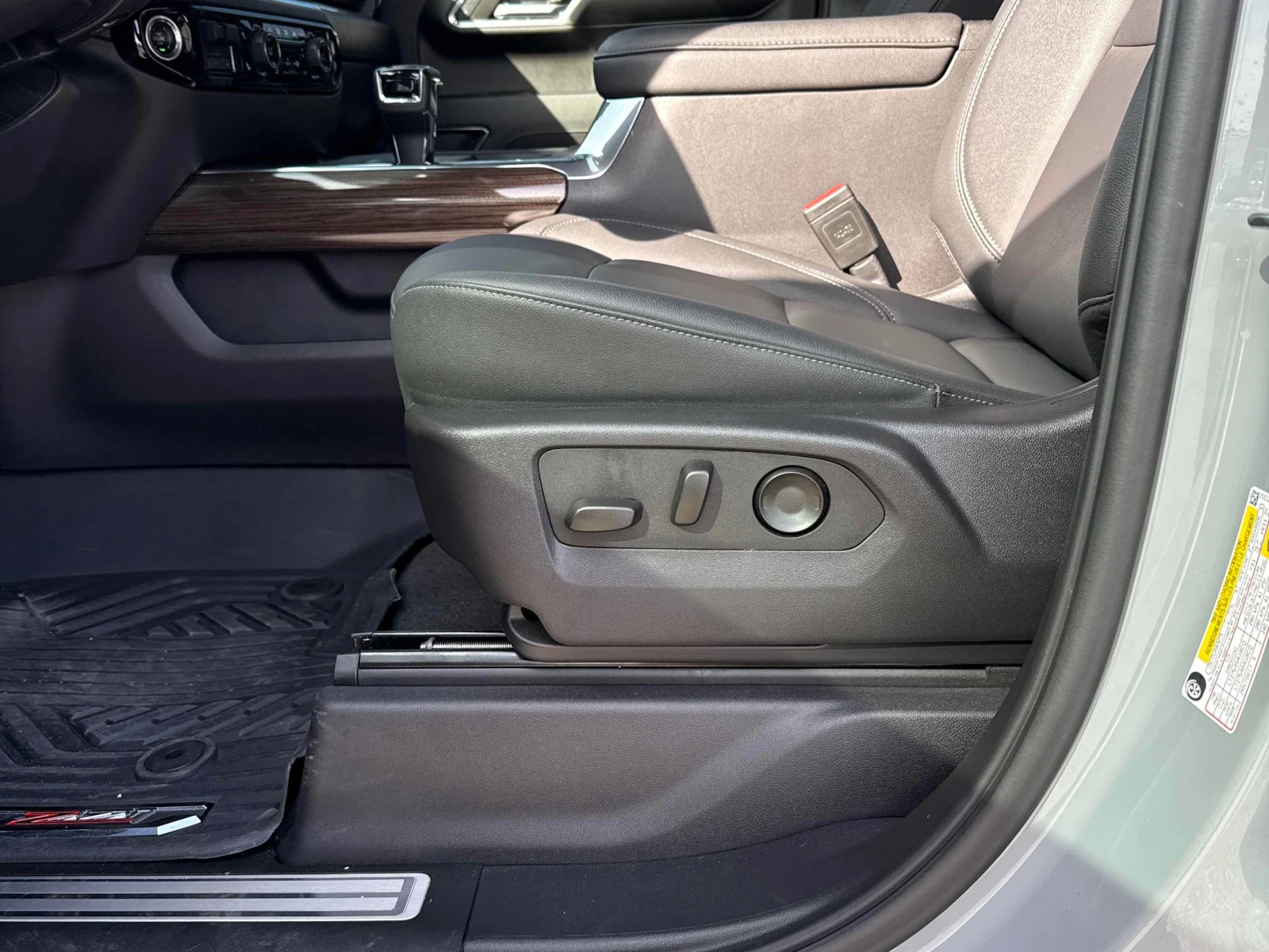 Chevrolet Silverado * LT Trail Boss * CARFAX * ����� �� �����������  | Mobile.bg � ����������� 13