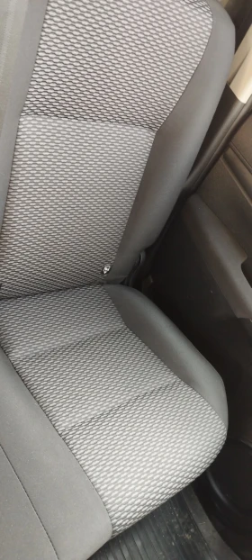 Toyota Hilux 2.4 | Mobile.bg    8