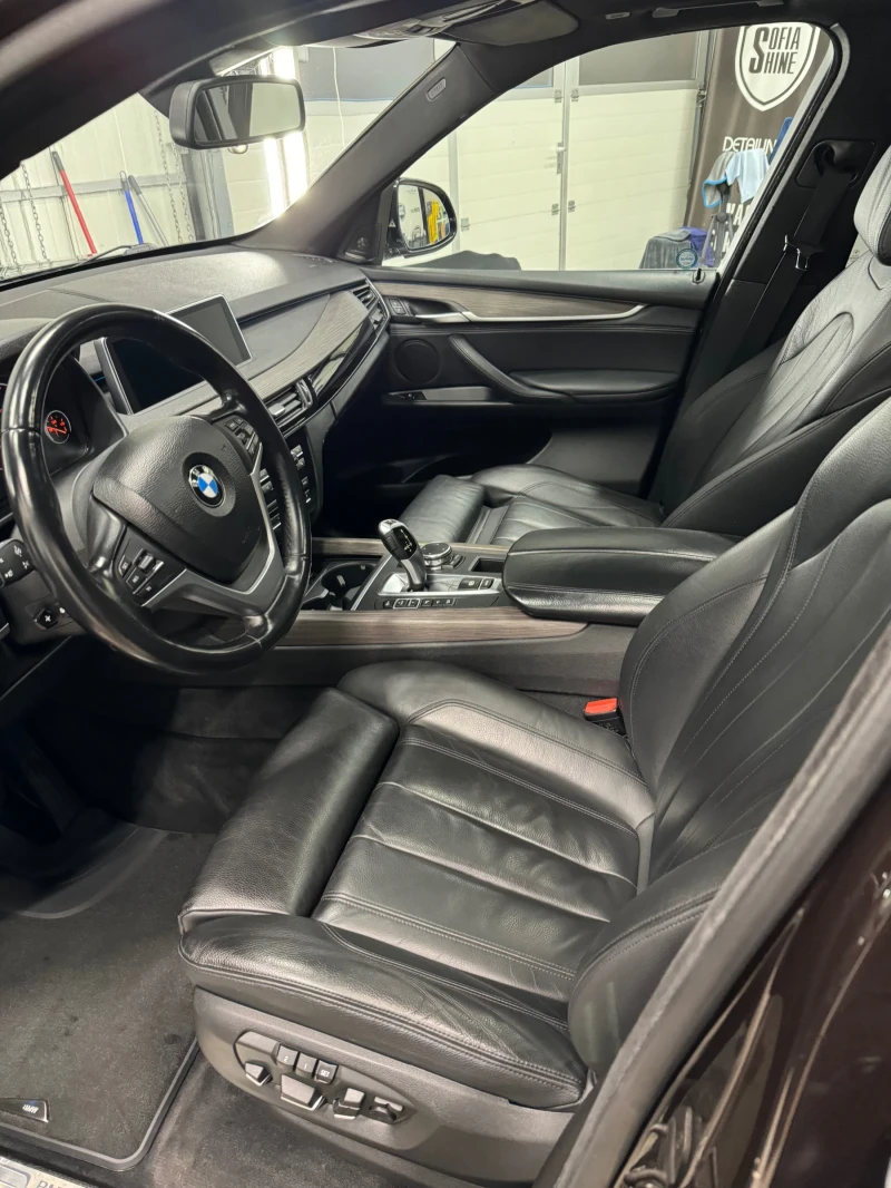 BMW X5 xDrive 35i, снимка 8 - Автомобили и джипове - 50223845
