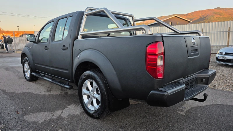 Nissan Navara 2.5 DCI Italia, снимка 7 - Автомобили и джипове - 52814390