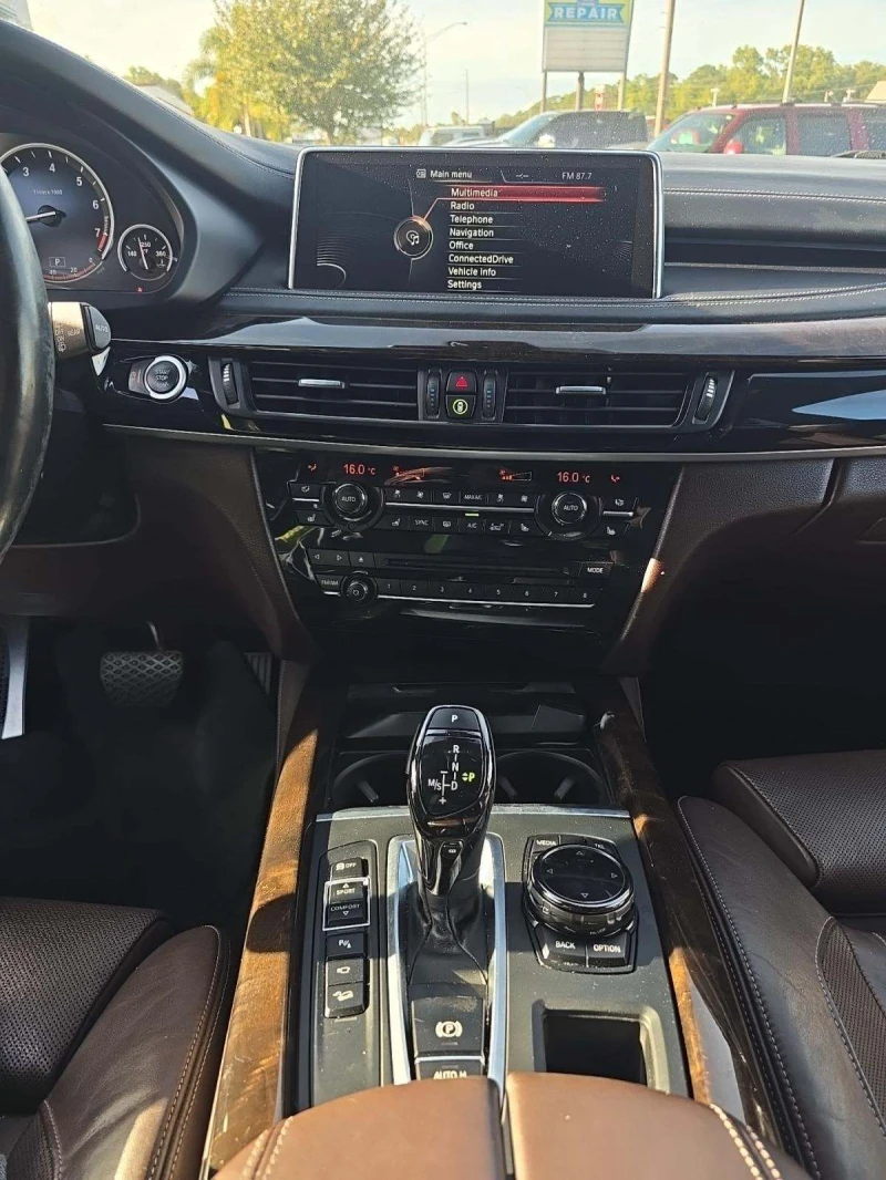 BMW X5, снимка 11 - Автомобили и джипове - 53162660