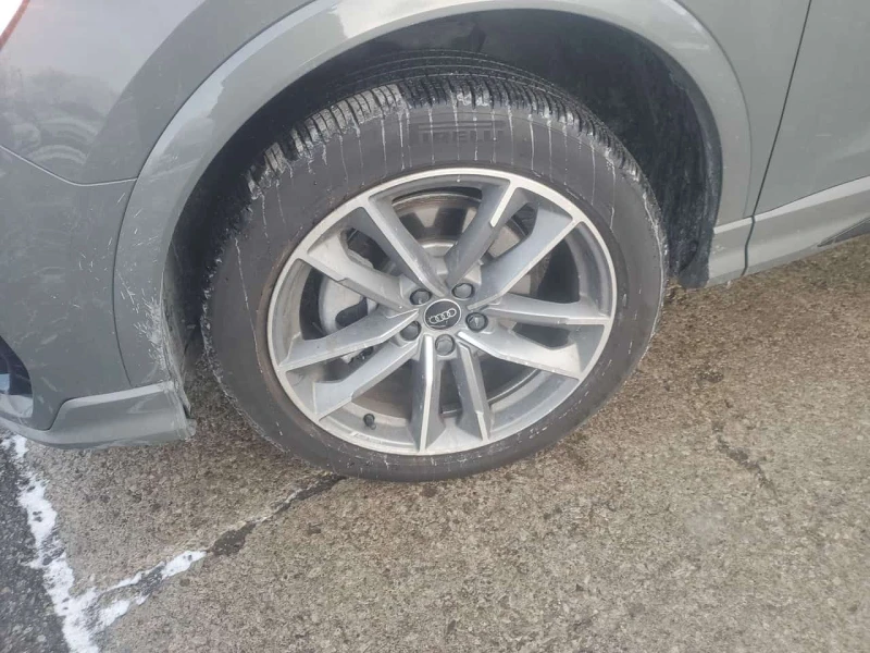 Audi Q3 * 45 TFSI quattro * CARFAX * ЦЕНА ДО БГ, снимка 7 - Автомобили и джипове - 53535777