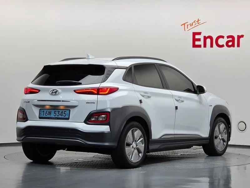 Hyundai Kona Premium| 201к.с., снимка 2 - Автомобили и джипове - 56199761