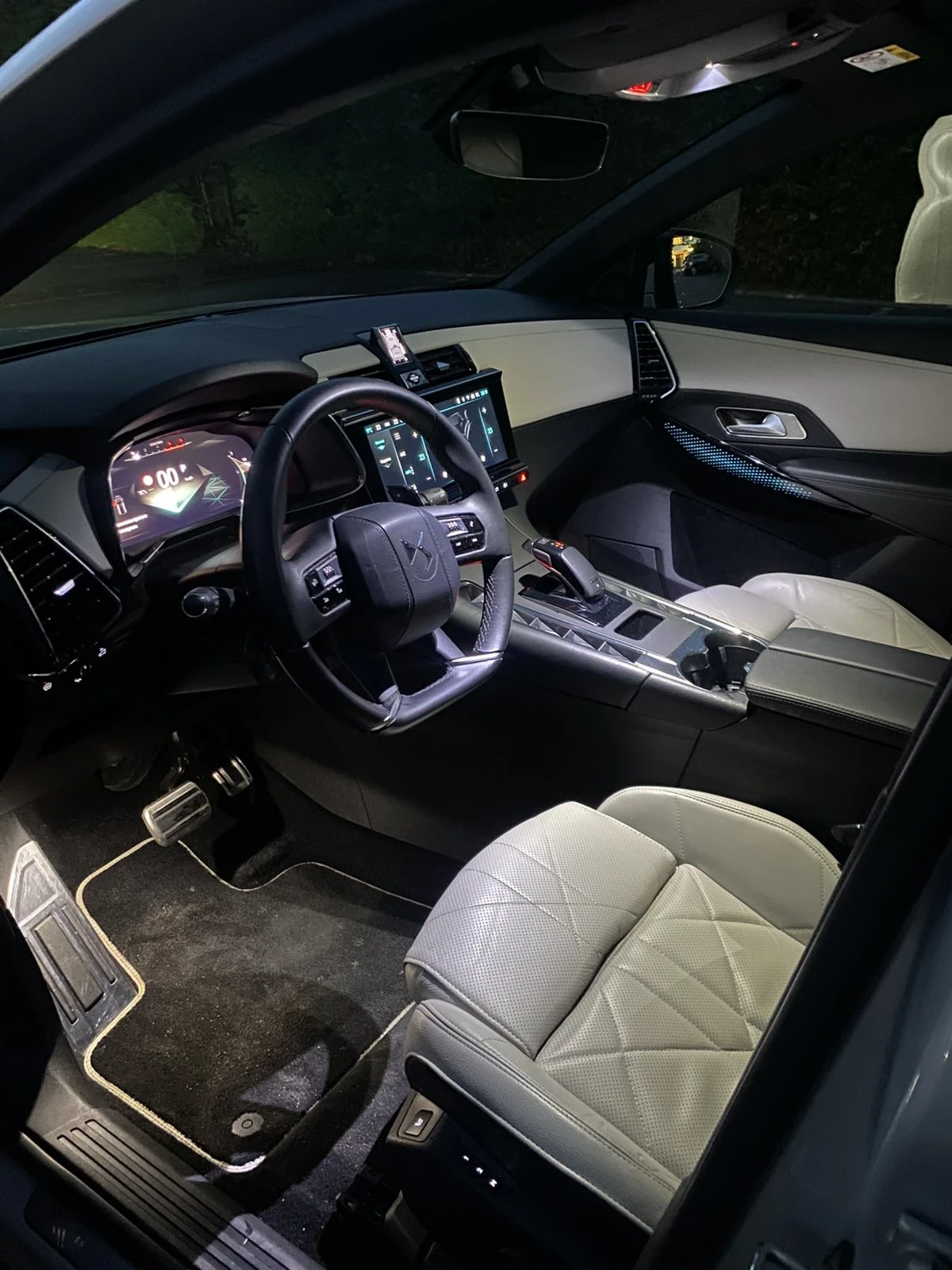 DS DS 7 Crossback Ds7 crossback 1.5 BlueHDI 131 k.s. EAT8, снимка 8 - Автомобили и джипове - 54161979