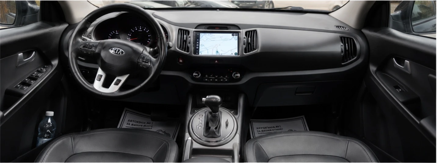 Kia Sportage 2.0i/АВТОМАТ/4X4, снимка 9 - Автомобили и джипове - 54552693