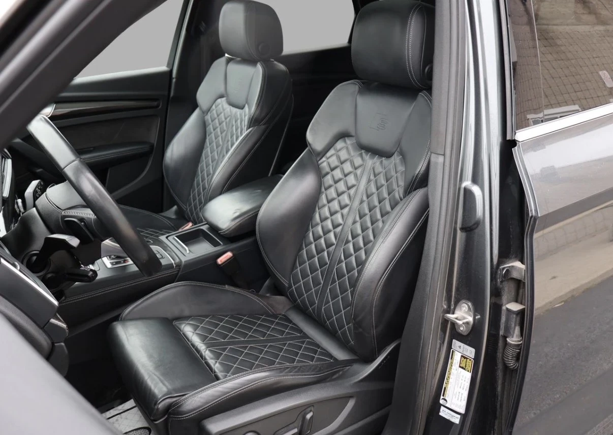 Audi SQ5 3.0TFSi * ДИГИТАЛНО ТАБЛО * ADAPTIVE * CARFAX * , снимка 12 - Автомобили и джипове - 54912081
